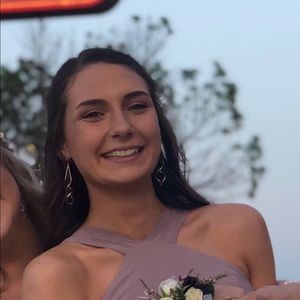 Meet your Posher, Tiffany